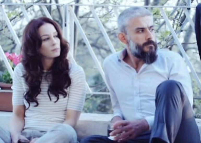 Oyuncu dostları yasa boğuldu: Melek kalpli Karbom dedim, melek oldun...