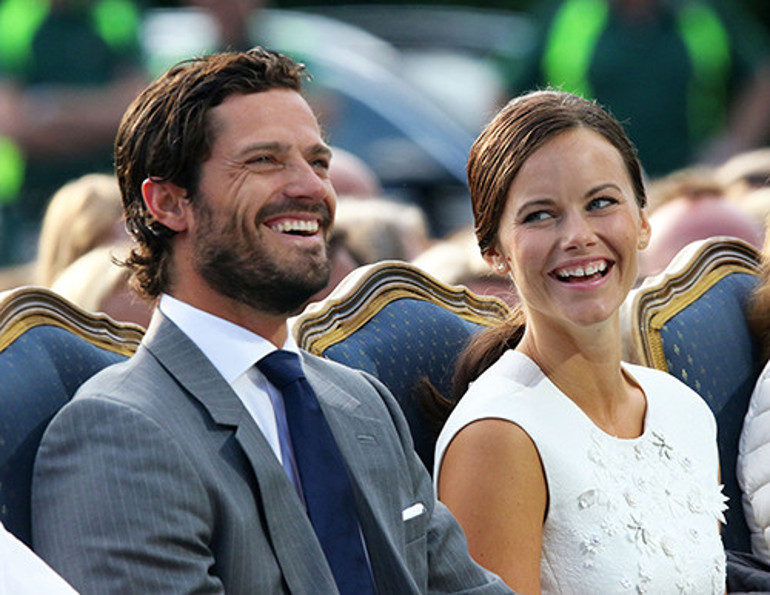 Gül yüzlü annesi skandalın hesabını verdi... Dillere destan aşkın dördüncü bebeği yeni yaşına geldi