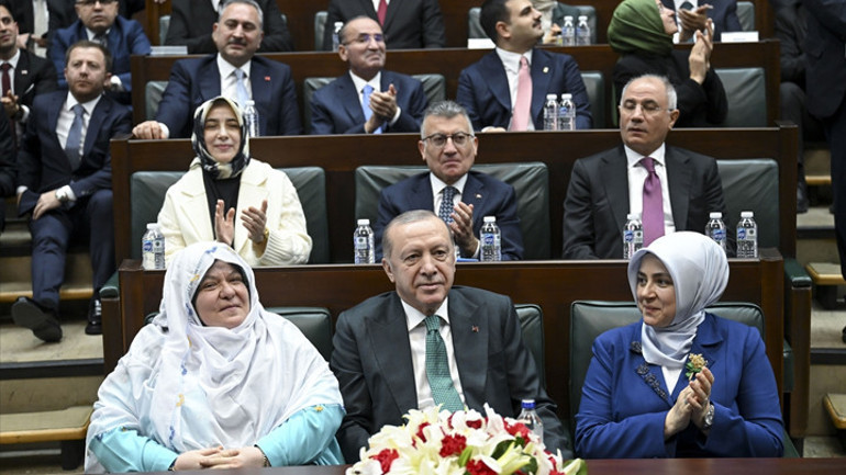 Cumhurbaşkanı Erdoğan: Depremzedelere ev faizsiz olacak