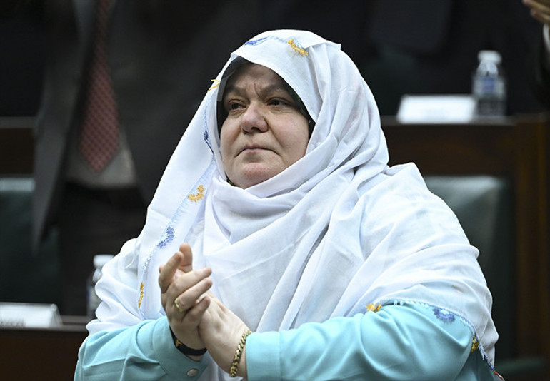 Cumhurbaşkanı Erdoğan: Depremzedelere ev faizsiz olacak