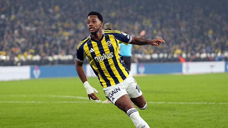 Fenerbahçenin eski oyuncusu Jhon Duran için çarpıcı açıklama Ayrılacağı öngörülmüyordu