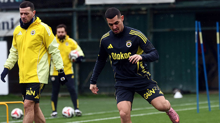 Fenerbahçede müjde Trabzonspor maçı öncesi geri döndü