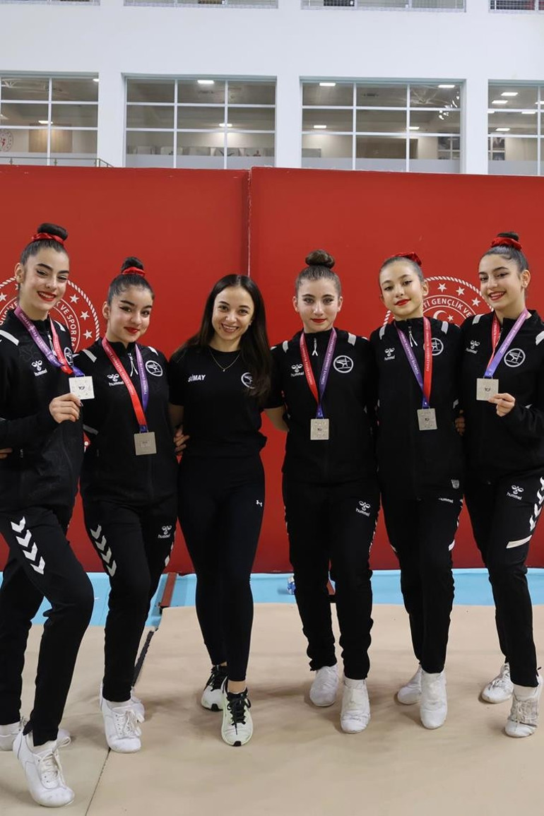 Madalya avcıları