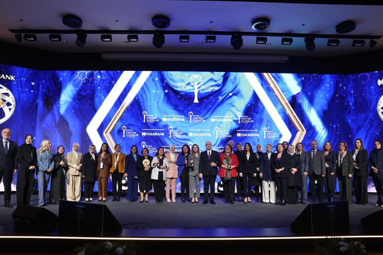 Halkbank Üreten Kadınlar Yarışması Ödül Töreni, Halkbank Genel Müdürlüğünde düzenlendi