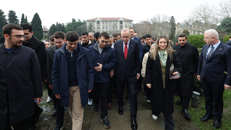 Cumhurbaşkanı Erdoğan: Küresel ölçekte yıldızı parlayan bir Türkiye var