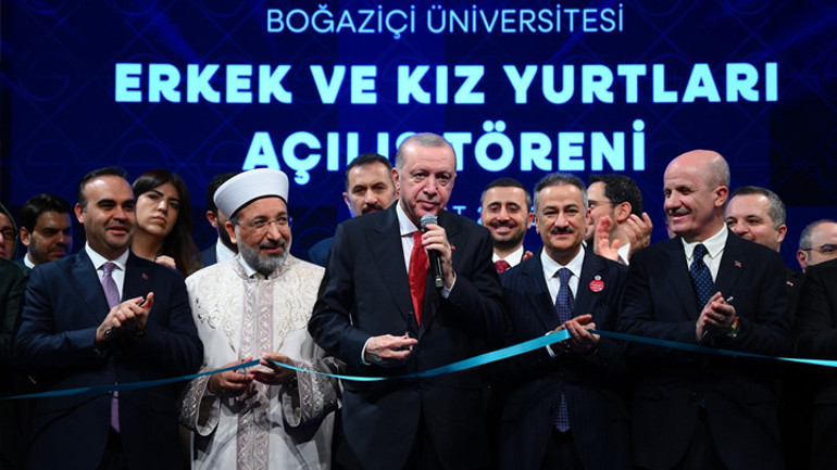 Cumhurbaşkanı Erdoğan: Küresel ölçekte yıldızı parlayan bir Türkiye var