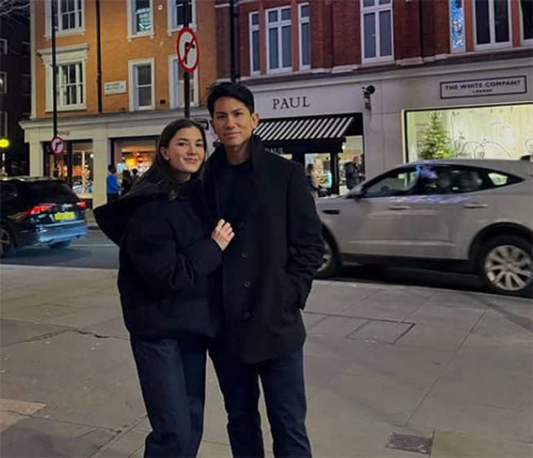  Doğum için Londraya gitmişler