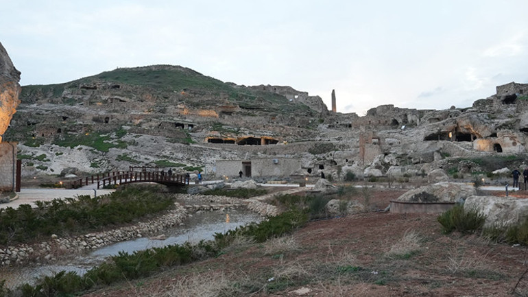 Hasankeyf’te yeni dönem Bakan Ersoy sahada inceledi