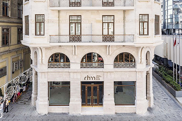 Romantizm için hâlâ vakit var