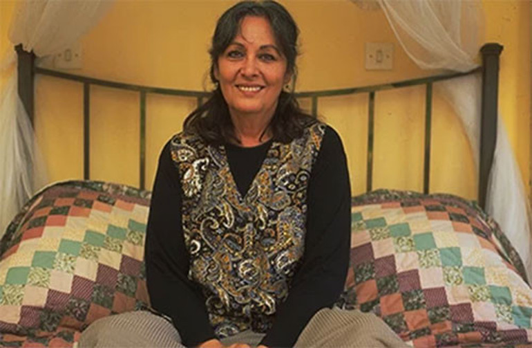 O sevdalı bakışları dünyaya hüzünle kapandı... Büyük aşkıyla yuva kurmak nasip olmayınca bir daha kalbini kimseye açmadı