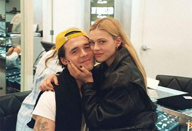 Sen ona kul köle oldun ama o seni ailenden kopardı... Böyle bir kadın seni seviyor olamaz