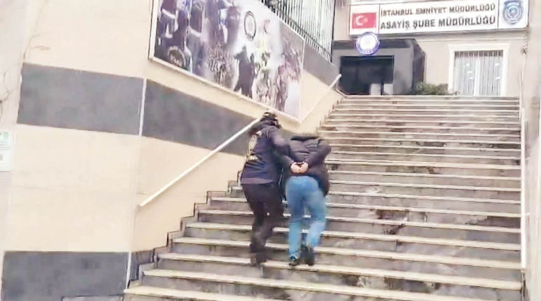  30 milyon $ üç aydır bagajdaydı