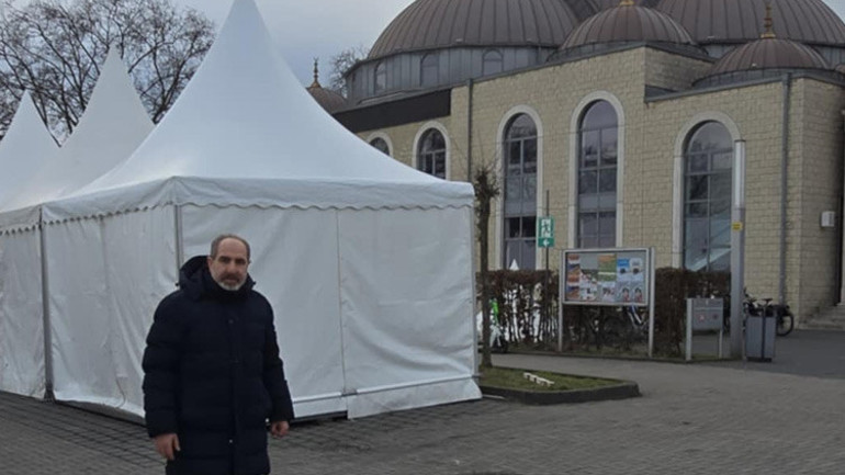 Duisburg Merkez Cami’de hayır çarşısı kuruldu