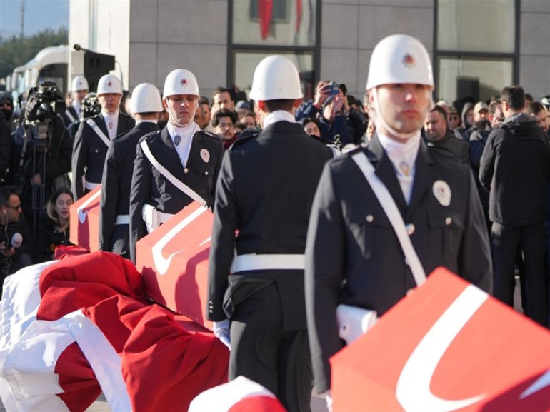  Babalarını öldürüp annelerini örgütten biri ile evlendireceklerdi | AK Partili isme suikast hazırlığı yapmışlar