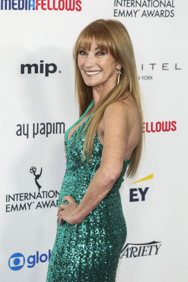 75 yaşına bastı ama hala genç kız gibi… Ünlü oyuncu bir günde neler yediğini anlattı