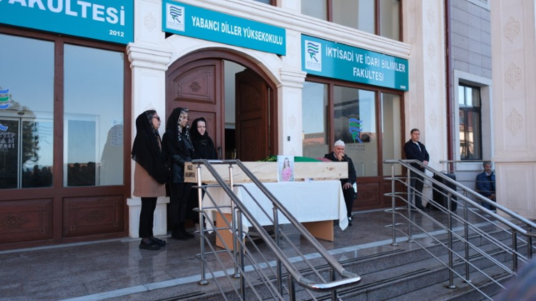 Üniversiteyi yasa boğan ölüm... Doç. Dr. Gülçin Bilgin Turnaya son veda