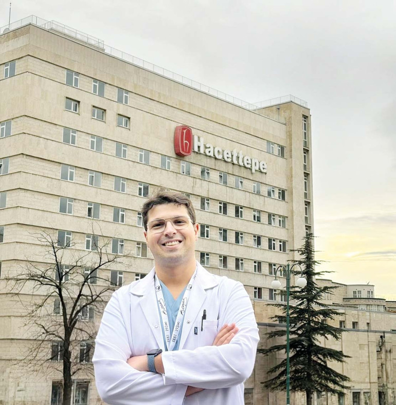 Türk doktorlar tıp tarihinde... Hacettepe Yale’i yendi