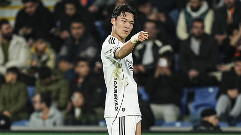  Böyle oynarsa kim ne diyebilir Saçma sapan hatalarla dolu maç