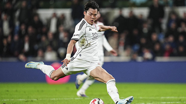  Böyle oynarsa kim ne diyebilir Saçma sapan hatalarla dolu maç