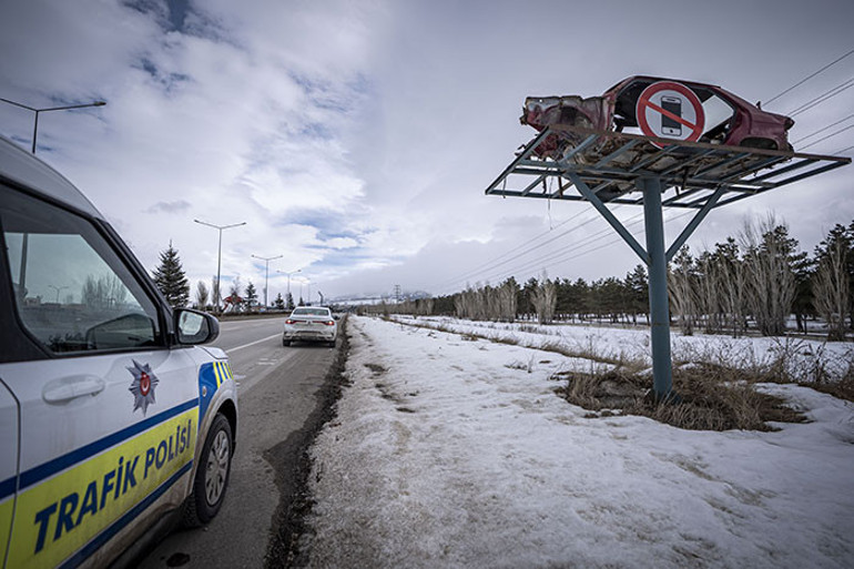 Erzurumda yol kenarına yerleştirildi: Gören bir daha baktı Şehrimizin belirli yerlerinde bunlar mevcut