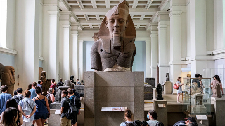 İngiltere, korumak için el koyduğu tarihi yok ediyor