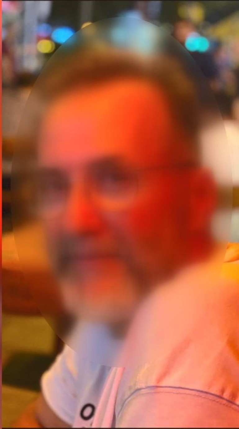  Aldatıyorsa beni aldatıyor