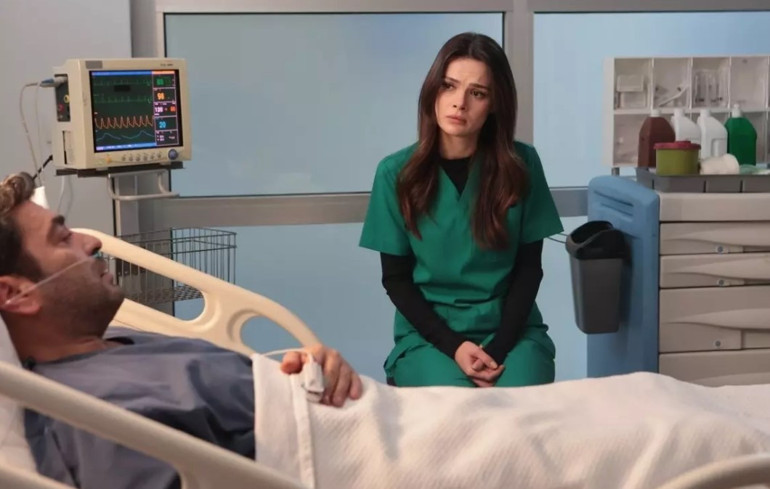 Uzak Şehirin 50. bölümünde neler oldu O artık bambaşka bir Cihan... Alyaya ihaneti affetmedi