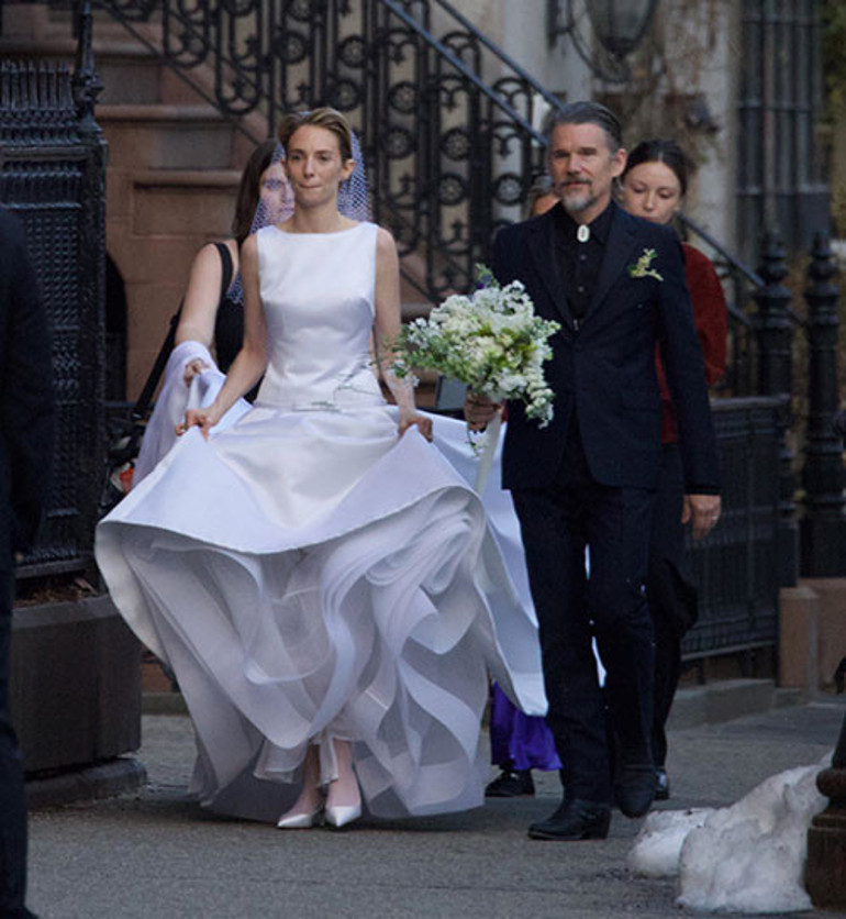 İhanetin ayırdığı ünlü çift kızlarını evlendirdi: Düğün alayı gövde gösterisi yaptı