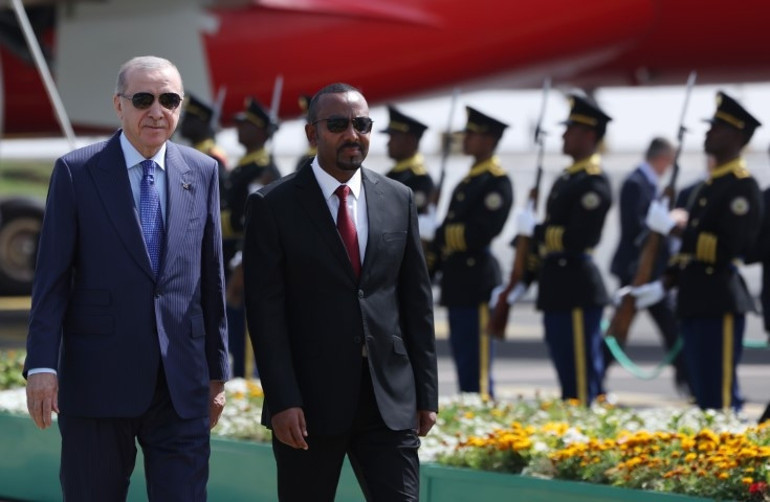 Cumhurbaşkanı Erdoğan Etiyopyaya gitti | Bilboardlara fotoğrafını koydular