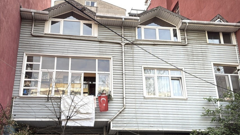 Motosikletin çarptığı kadın tedavi olduktan sonra evinde ölü bulundu