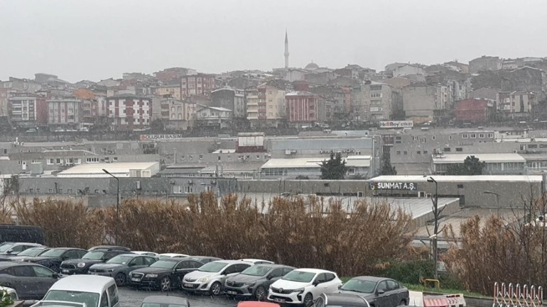 Meteoroloji saat verdi: Kuvvetli sağanak ve fırtına geliyor | Bu illerde yaşayanlar dikkat: Sel, su baskını, yıldırım, yerel dolu yağışı, heyelan...