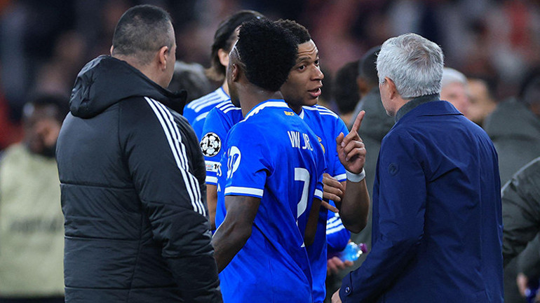  Vinicius Jr.a maymun dendi iddiası sonrasında ortalık karıştı