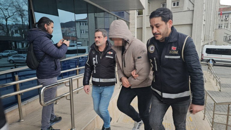 Madencilere rüşvet karşılığı rapor veren doktor tutuklandı