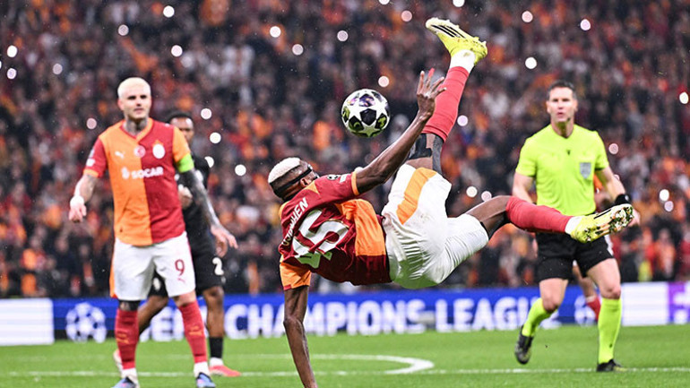 Osimhenden Galatasaray itirafı: Delirdin mi, Türkiyeye gitme dediler Okan Buruk nasıl ikna etti