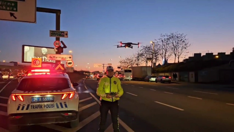 Uyanık sürücülere geçit yok İstanbulda trafik ekipleri denetimleri sıklaştırdı
