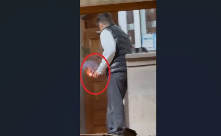 Teravihde camiye torpil atan çocuk yakalandı