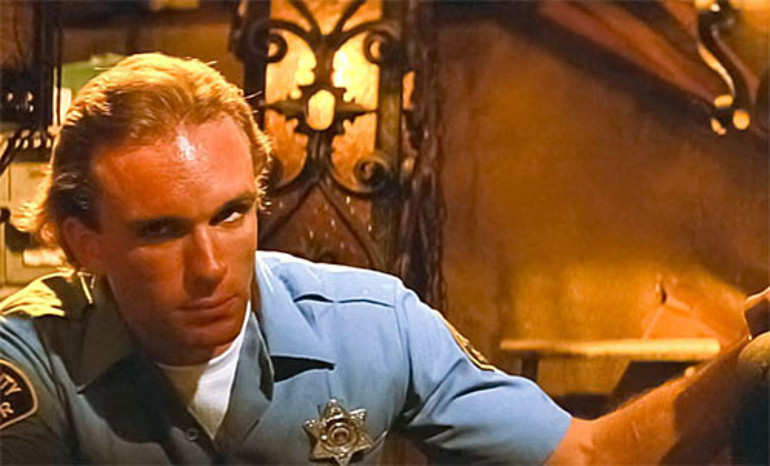  Kazayla kendini vurmuş