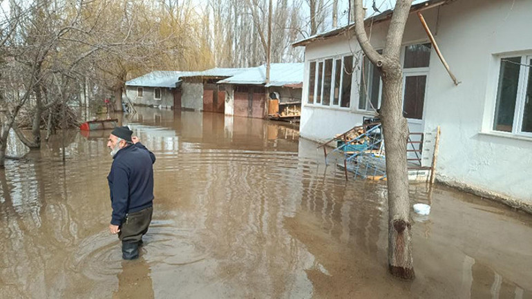  Yarına dikkat Meteoroloji bölge bölge açıkladı | İstanbula yeniden kar geliyor mu