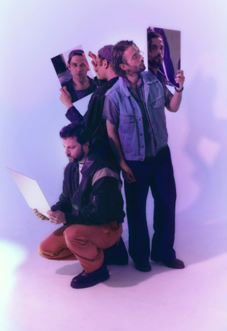 Sahnede, müzede, koridorlarda…