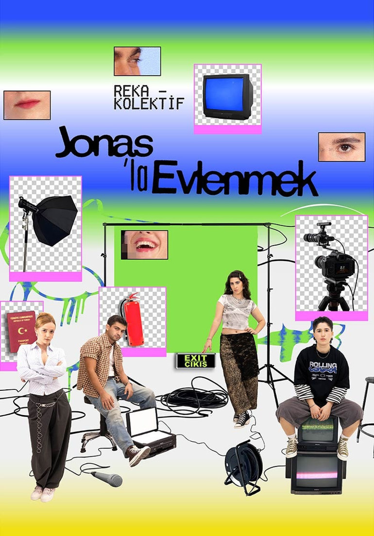 Sahnede, müzede, koridorlarda…