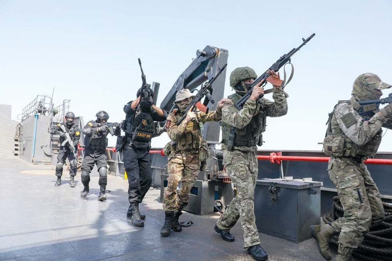 ABD&rsquo;den b&ouml;lgeye en b&uuml;y&uuml;k yığınak&hellip; İran tansiyonu birden y&uuml;kseldi