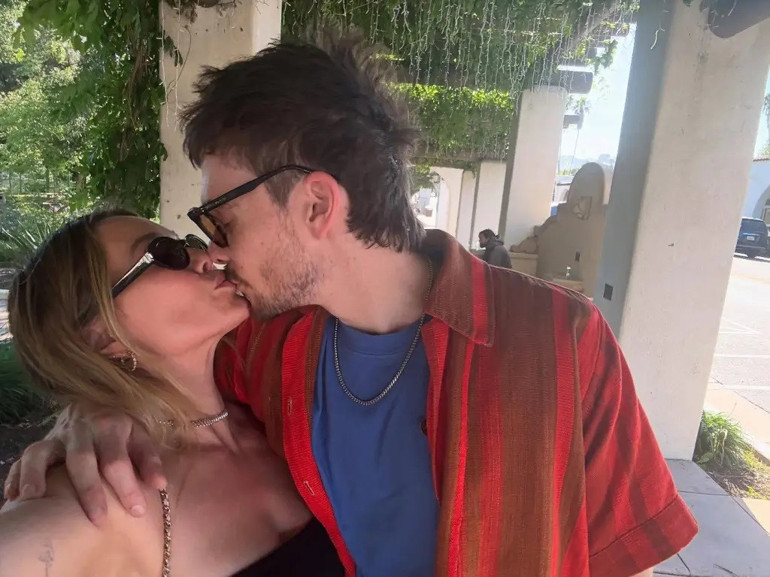  Kocam bir gün beni terk edecek diye ödüm patlıyor