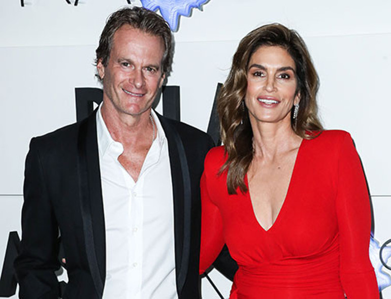 Servet, şöhret, zengin ve yakışıklı eş, güzel çocuklar... Tarlada çalışırken keşfedilmişti: 60 yaşına bir yıldız olarak giriyor