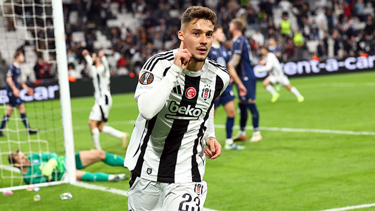 Trabzonspor yeni sezonun ilk transferini Beşiktaştan yapıyor