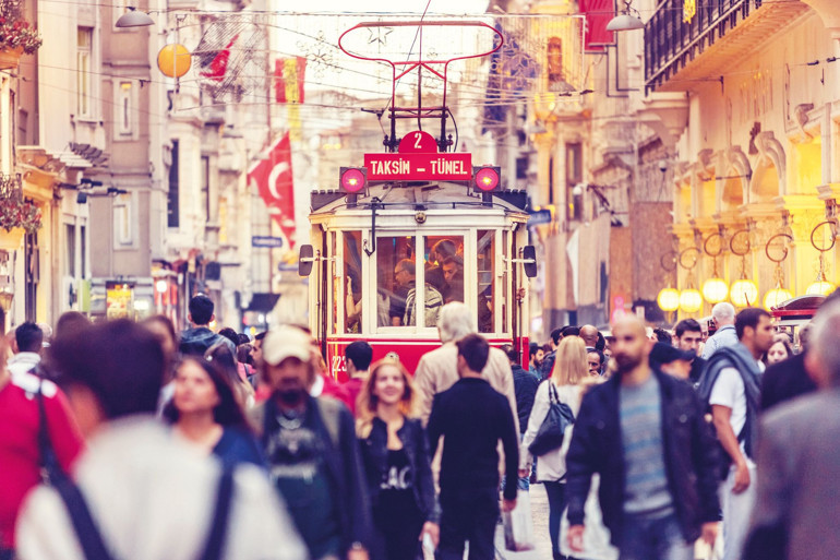 Buyurun iftar sofrasına...