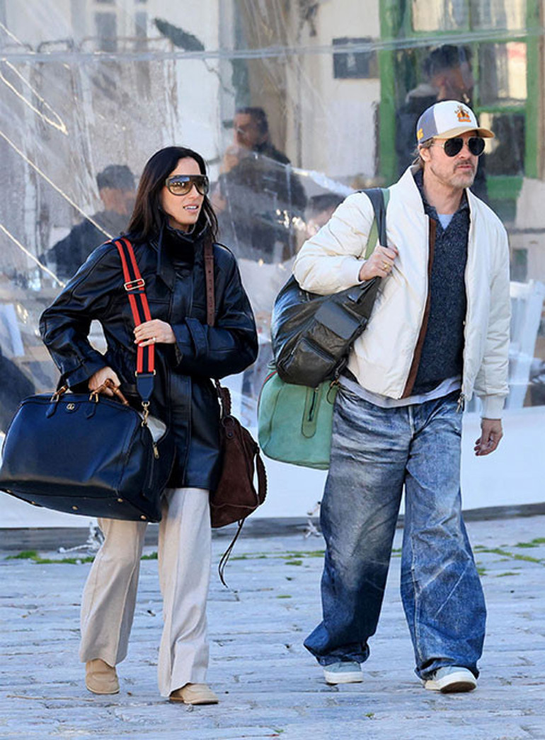  Etek giyince bile kimse sesini çıkarmamıştı... Genç sevgilin seni oyuncak etti, haberin olsun