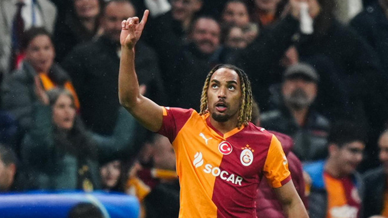 Napoli, Galatasarayın yıldızına talip oldu