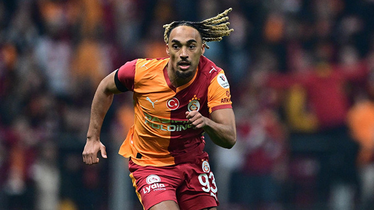 Napoli, Galatasarayın yıldızına talip oldu