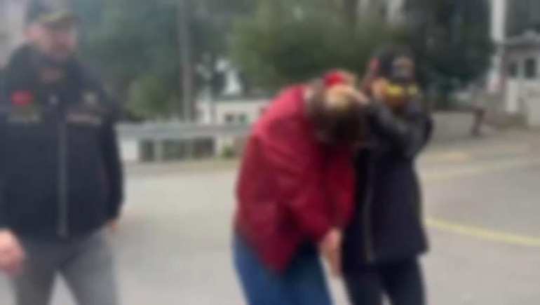 İstanbulda toplu taşıma aracında bir yolcuyu tehdit etmişti Gözaltına alındı