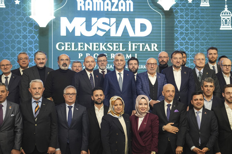 Ticaret Bakanı Bolat, MÜSİAD Geleneksel İftar Programında konuştu
